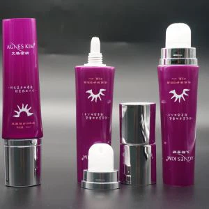 Plastikinis kastuvo galvutės kosmetikos vamzdelis