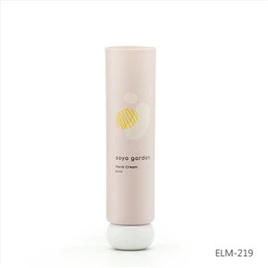 Kosmetinis plastikinis vamzdis sferiniam dangteliui